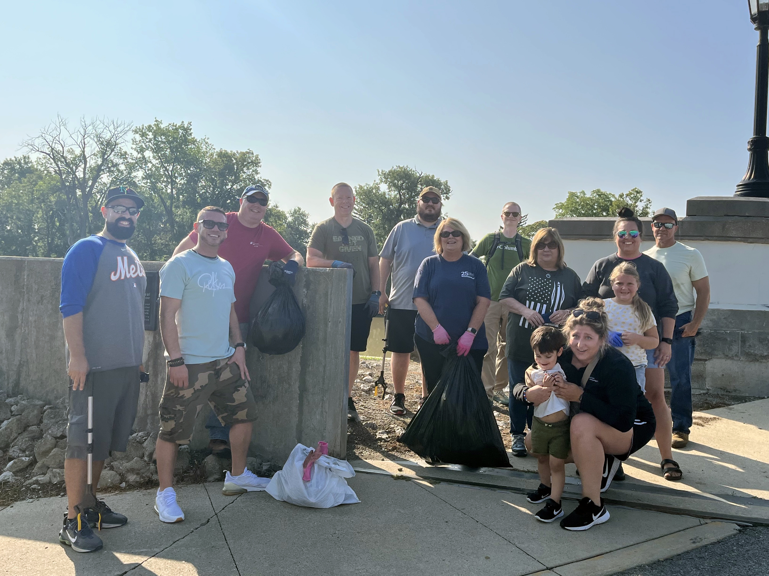 Buchanan Employees Cleaning up the Fort Wayne River Greenway
