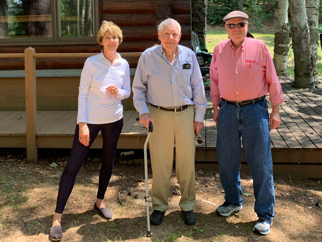Becky Buchanan, Bob Jesse, and Geary Buchanan posing for a group picture