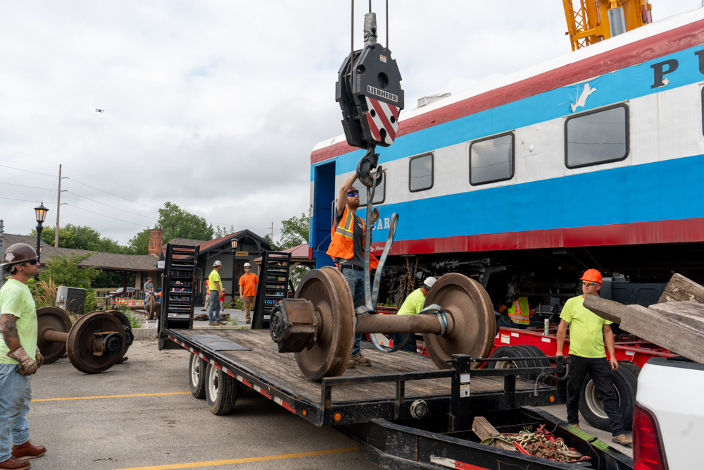 buchanan-hauling-and-rigging-pufferbelly-train-car