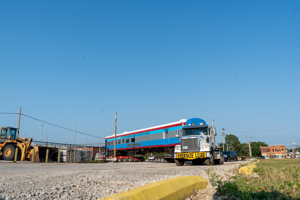 buchanan-hauling-and-rigging-pufferbelly-train-car
