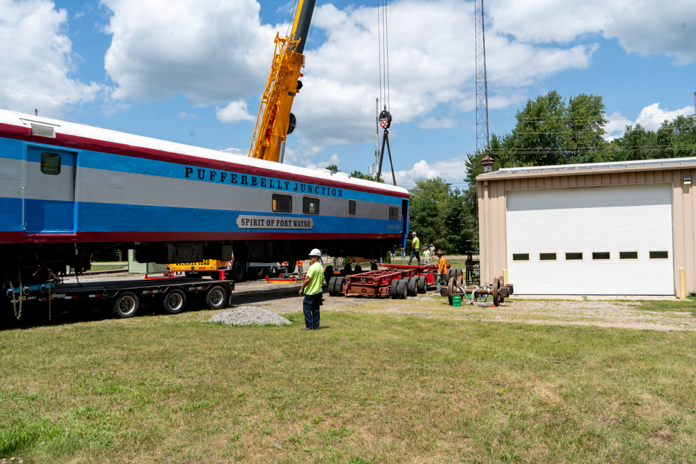 buchanan-hauling-and-rigging-pufferbelly-train-car