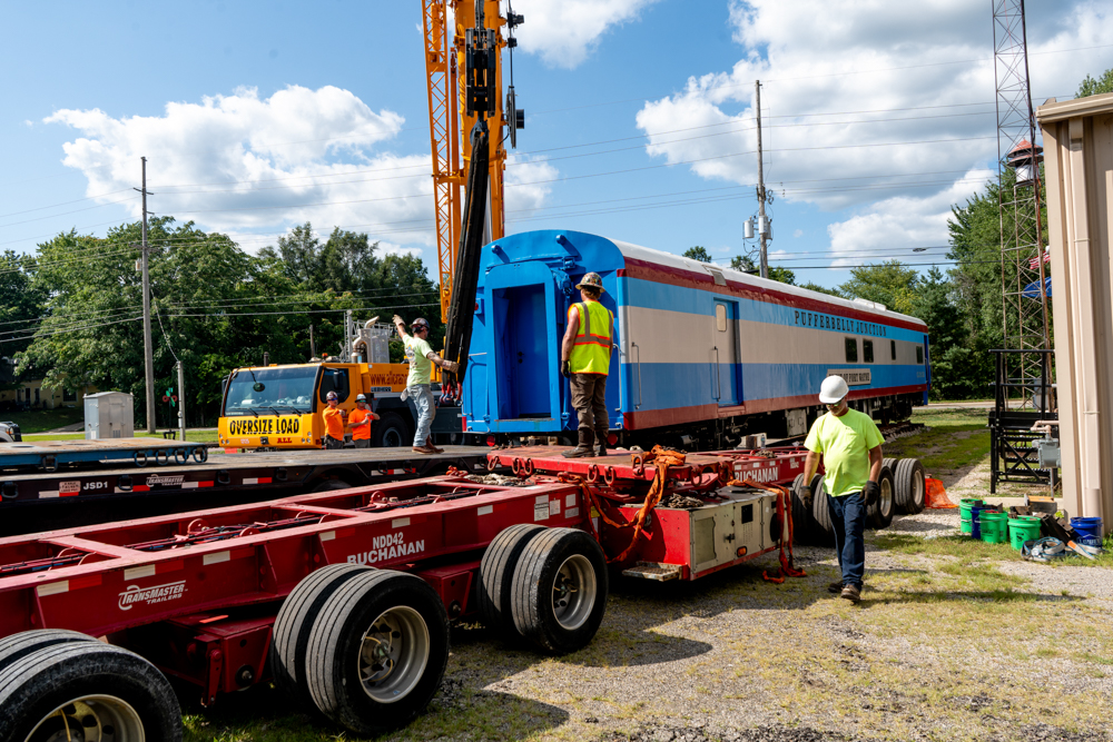 buchanan-hauling-and-rigging-pufferbelly-train-car
