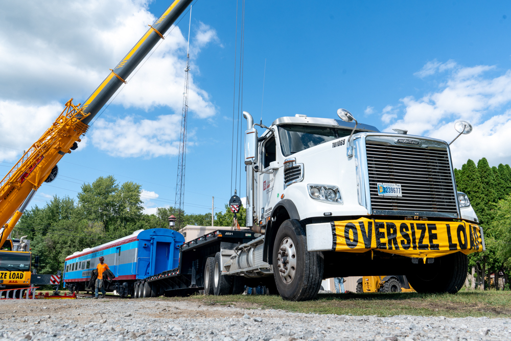 buchanan-hauling-and-rigging-pufferbelly-train-car