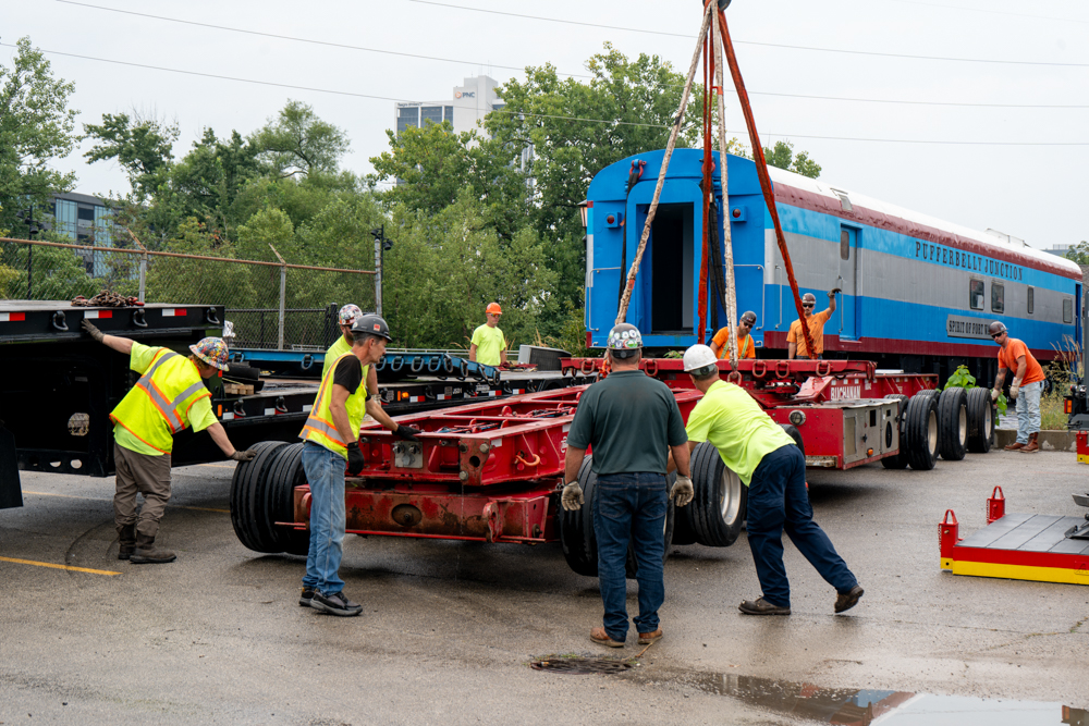 buchanan-hauling-and-rigging-pufferbelly-train-car